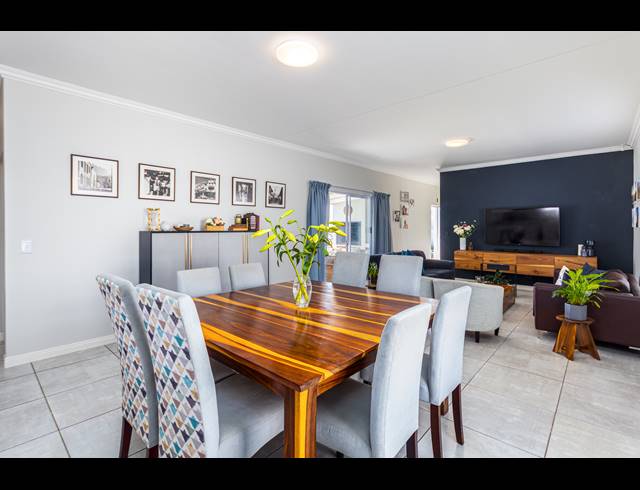 4 BEDROOM FREESTANDING SOLD IN SUNNINGDALE